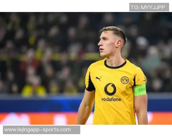 施洛特贝克对拜仁转会持开放态度拜仁等待帕续约决定